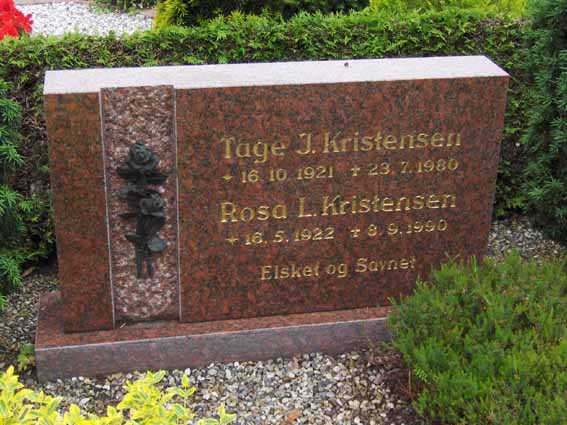 Billede af gravsten på Ikast Østre Kirkegård