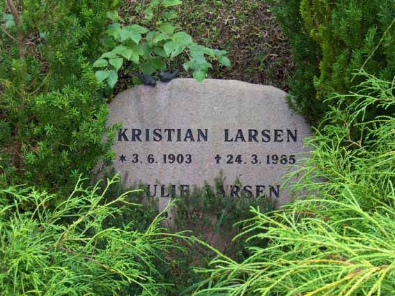Billede af gravsten på Ikast Østre Kirkegård