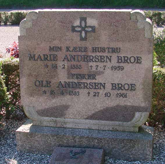 Billede af gravsten på Ringkøbing Kirkegård