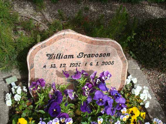 Billede af gravsten på Ringkøbing Kirkegård